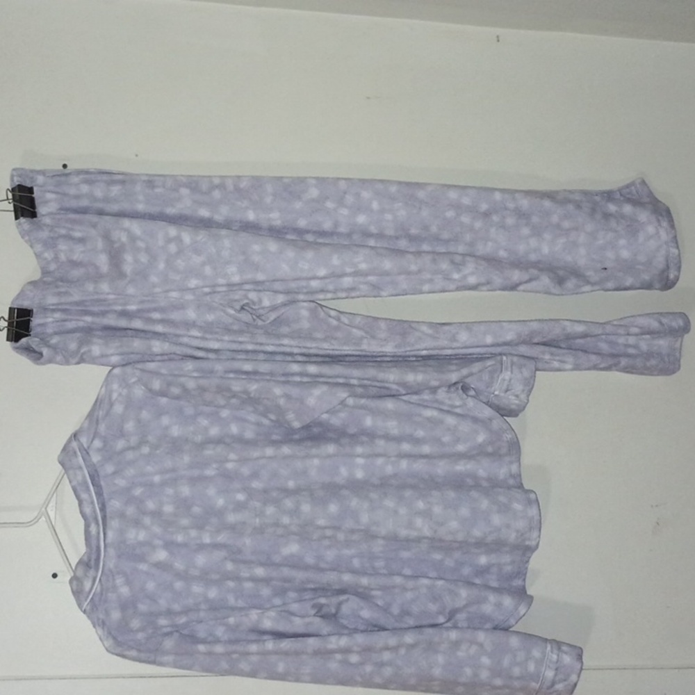 Dkny two piece PJ set - Picture 4 of 5